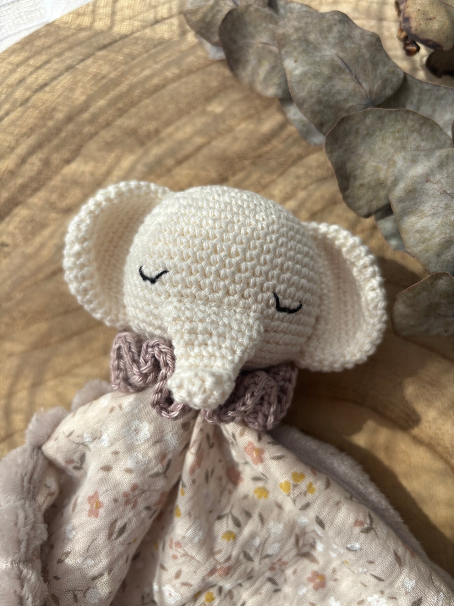 Doudou Éléphant - Doudou personnalisé au crochet