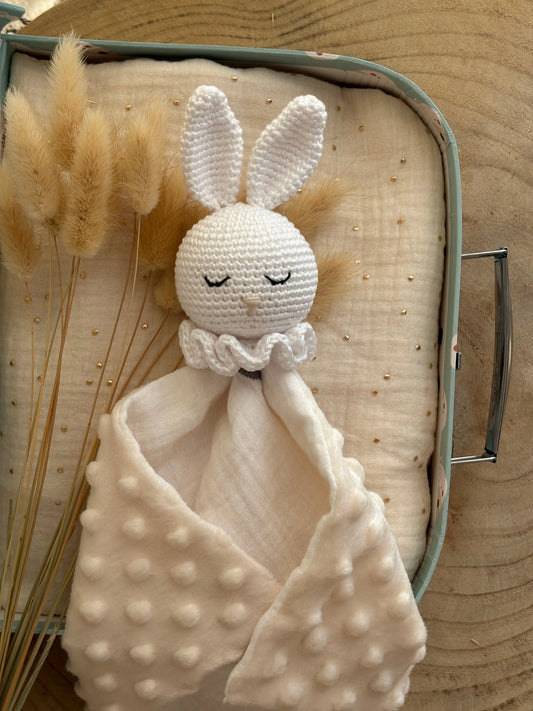 Doudou Lapin Blanc - Doudou personnalisé au crochet Ma boutique