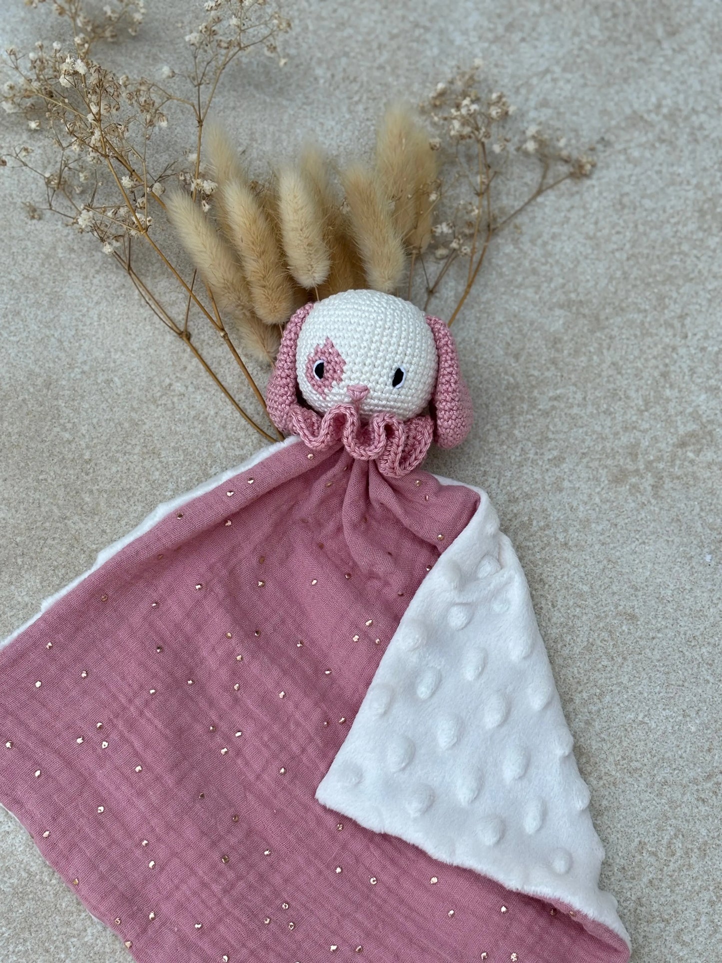 Doudou Chien - Doudou personnalisé au crochet BelleACrochet