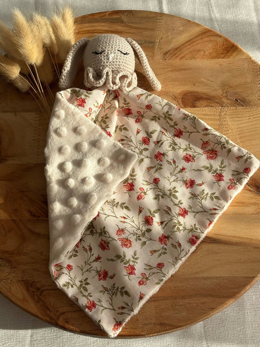 Doudou Lapin Beige 🐰🤎 - Belle A CrochetDoudou Lapin Beige 🐰🤎 - Belle A Crochet