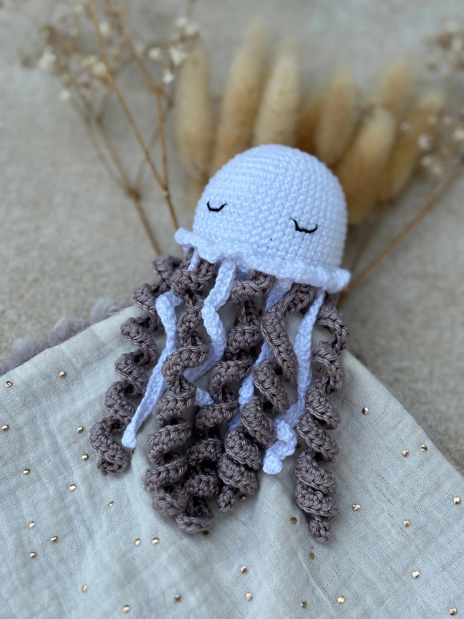 Doudou Méduse - Doudou personnalisé au crochet BelleACrochet